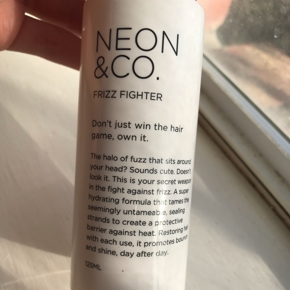 Neon & Co frizz fighter